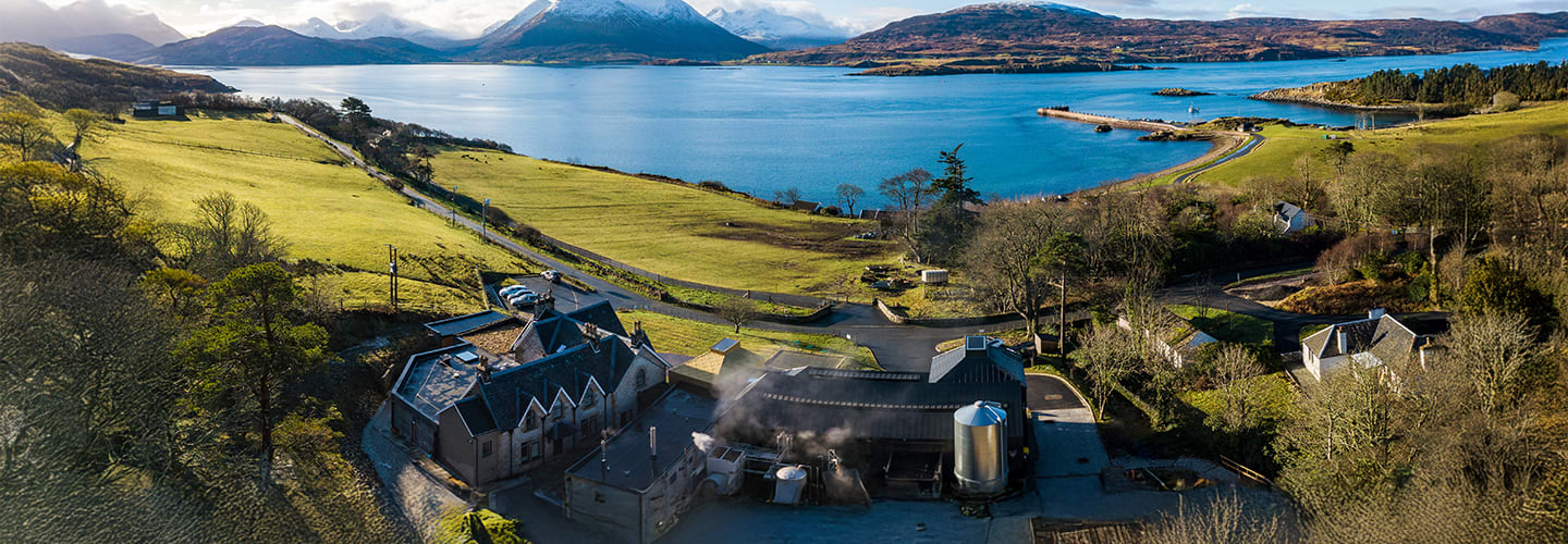 Hajpat, ungt destilleri nu hos Galatea – Isle of Raasay!
