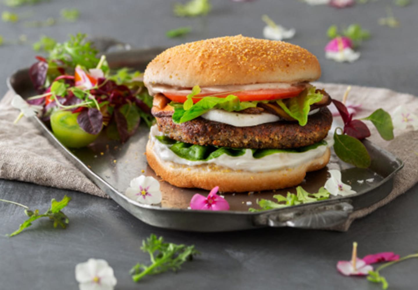 Vegetarisk baljväxt burgare